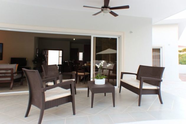 veranda furniture